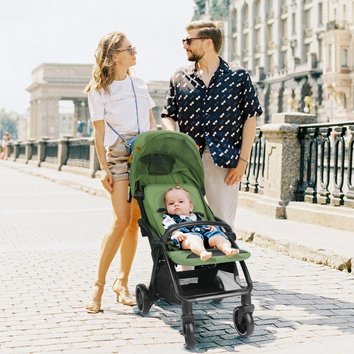 High View Swivel Travel Stroller