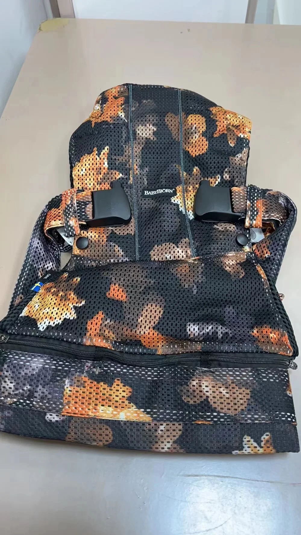 Infant Hipseat Kangaroo Carrier